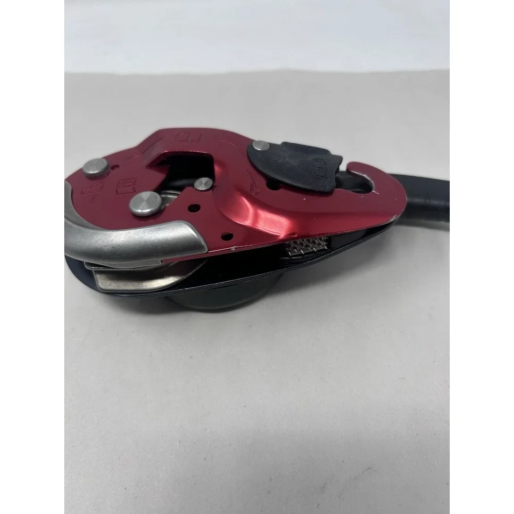 Petzl I'D L Descender Self Braking Belay NFPA ANSI Rope 12.5-13mm EN12841 Rescue